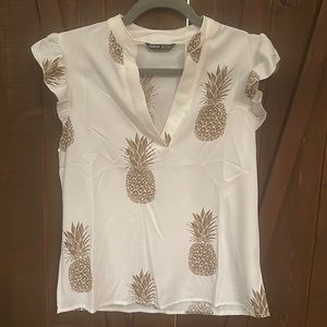 Small SHEIN gold pineapple sleeveless top